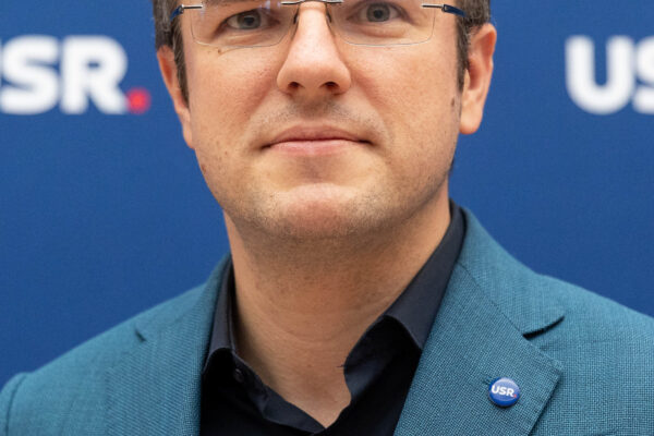 Irineu Darău recrutează specialiști IT pentru Task Force-ul de Digitalizare.