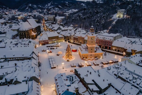 În timp ce 2025 este cel mai bun an pentru turismul din UE, România este una dintre cele doar două țări unde numărul nopților de cazare a scăzut.