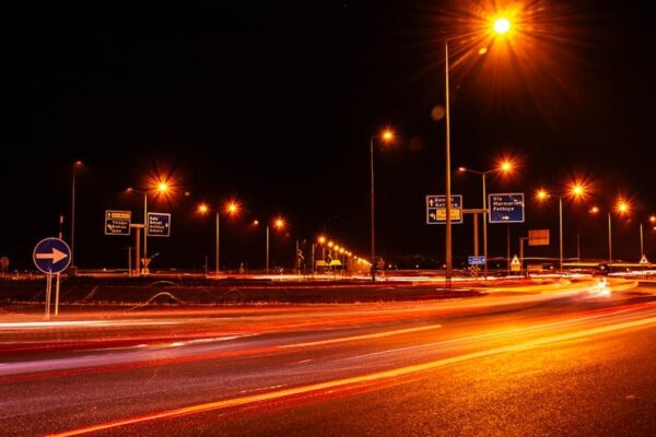 Licitare demarată pentru eficientizarea sistemului de iluminat public Râșnov